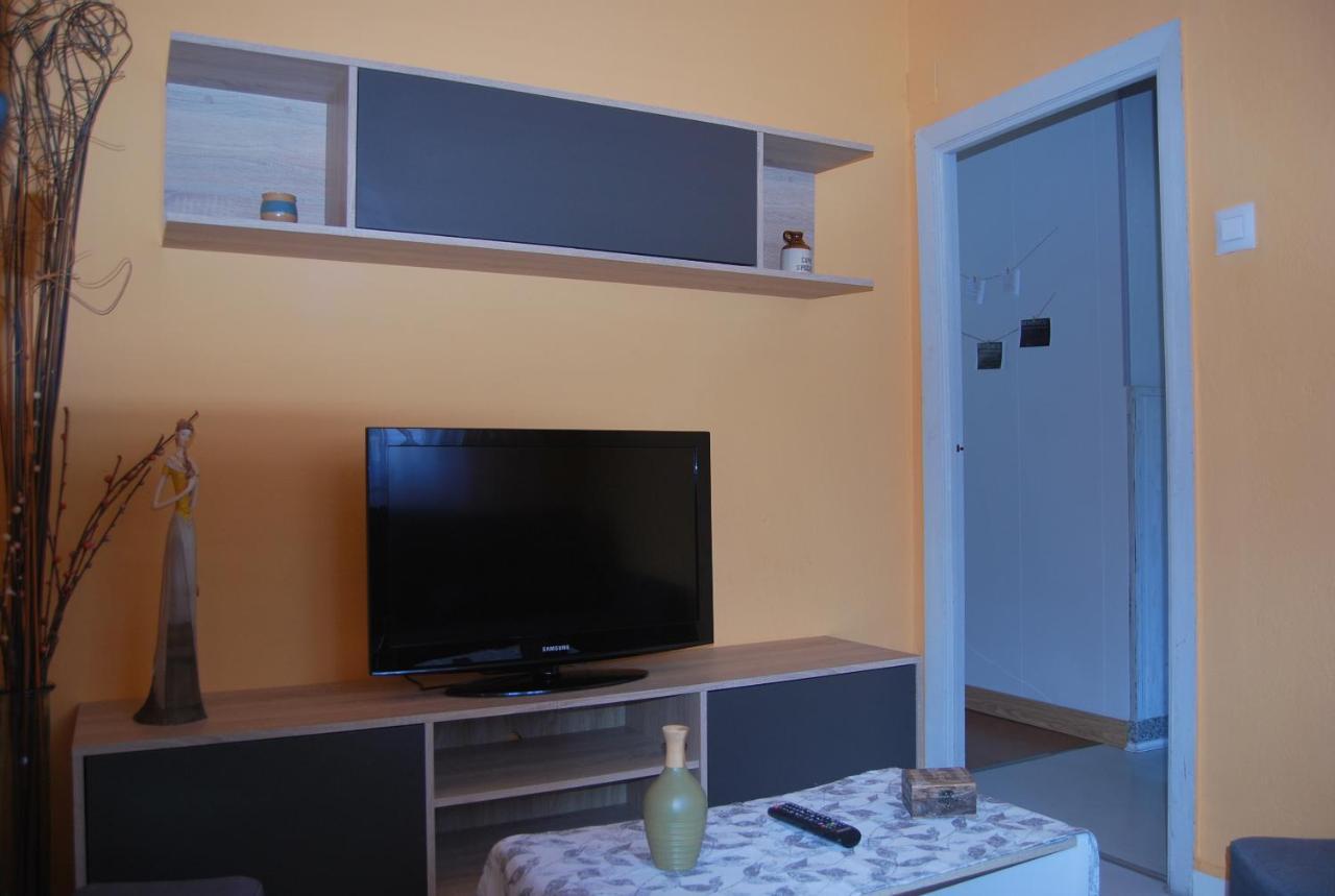 Apartamento A Cascada Cee Bagian luar foto