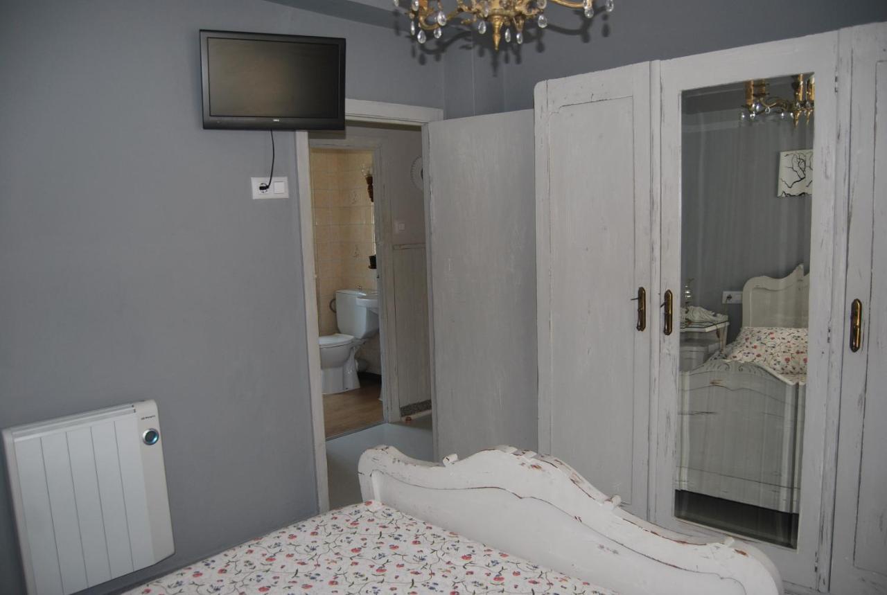 Apartamento A Cascada Cee Bagian luar foto